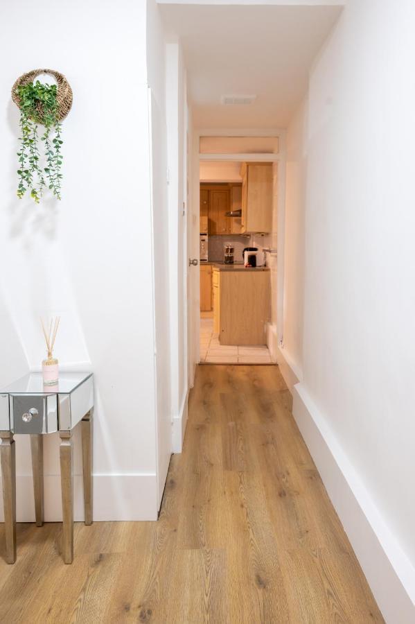 Stylish 2 Bedrooms Little Venice - 44 London Exteriör bild